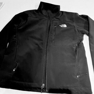 Men’s medium Northface zip up jacket